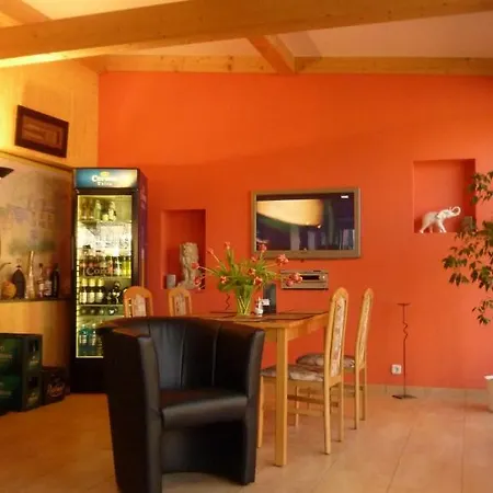 Hotel-restaurant Haus Berger ホテル フィーアゼン