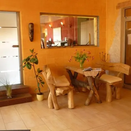 ホテル Hotel-restaurant Haus Berger