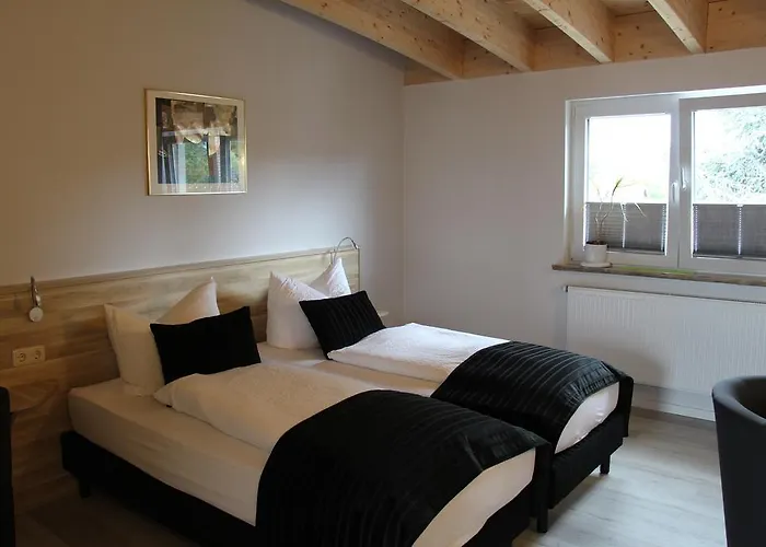 Отель Hotel-restaurant Haus Berger